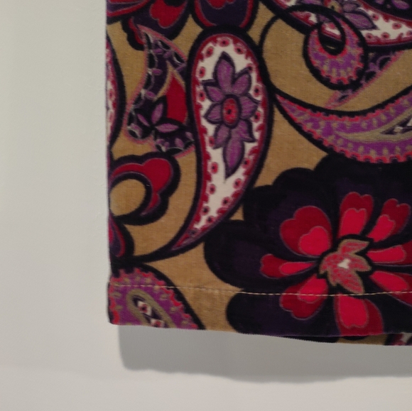 Ann Taylor paisley pattern skirt, corduroy material -  size 0 - Picture 4 of 9